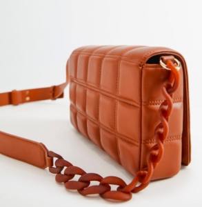 Bag styles for denim days