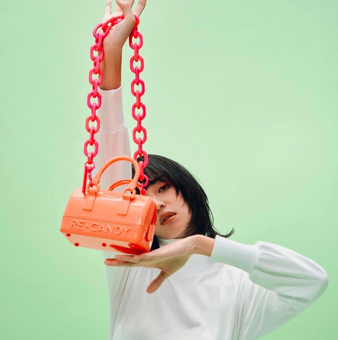 Bag shapes and styles for parties