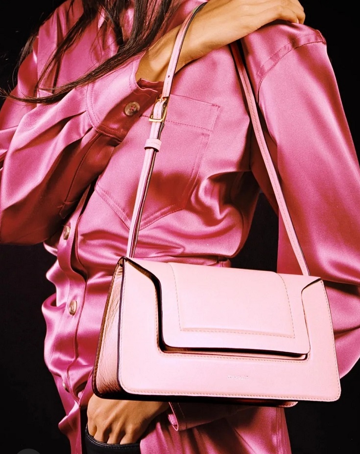 Pink bag fashion