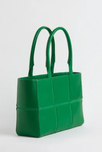 Top 10 AW22 bargain fashion bags - leather tote
