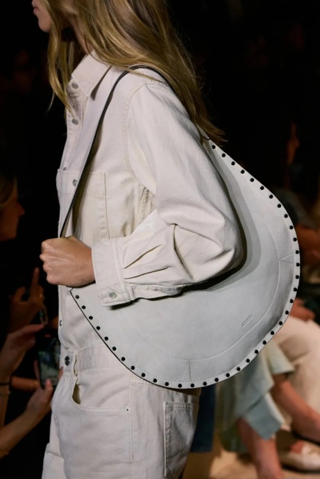SS'24 bag styles - circular shape