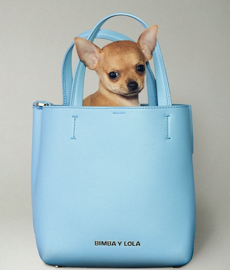 The surprising colour trend for bags for SS'24