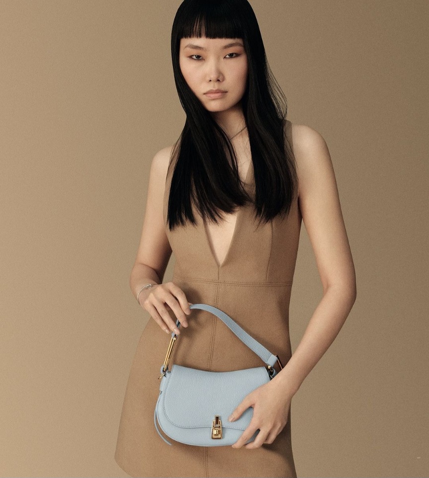The surprising colour trend for bags for SS'24