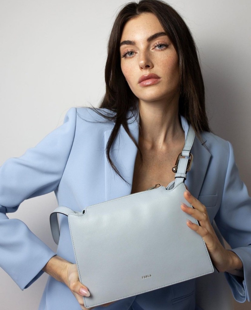 The surprising colour trend for bags for SS'24