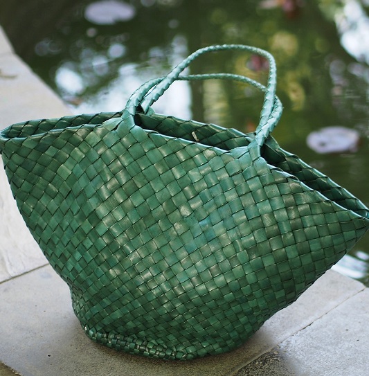 Best beach bags for 2024