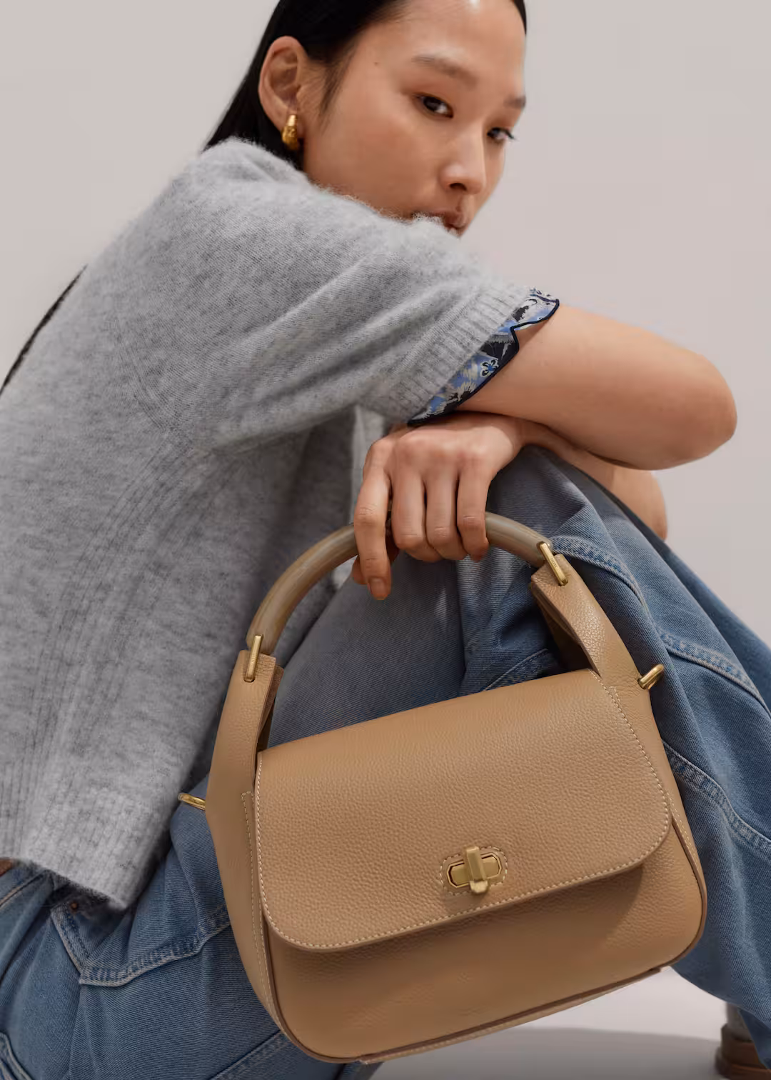 Resin handle crossbody bag